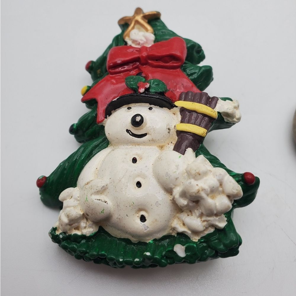 Vintage frosty the snowman Christmas brooch pin nostalgia snow seasonal